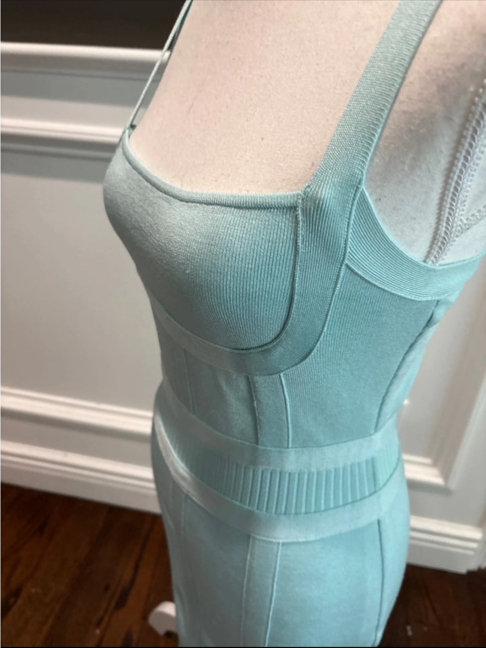 Guess Light Aqua fitted corset like Beautiful Midi Dress Small - Picture 6 of 9